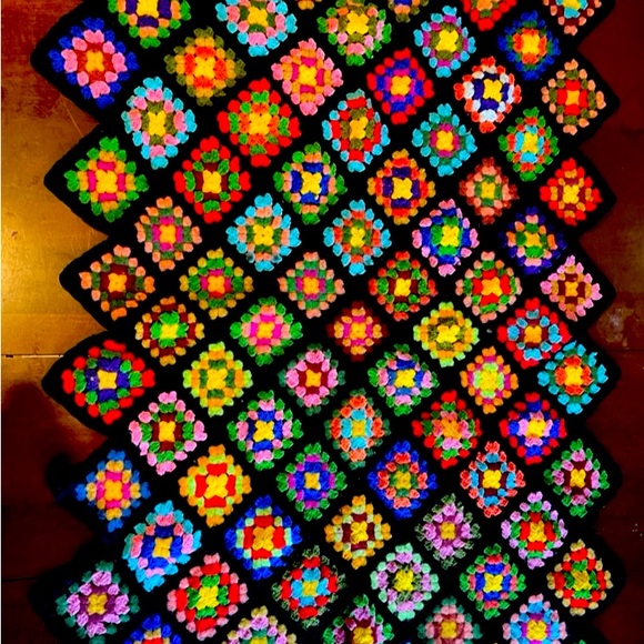 Granny Square Afghan ~ Vintage ~ 1970s ~ Throw Blanket ~ Handmade ~ Beautiful - Picture 4 of 16